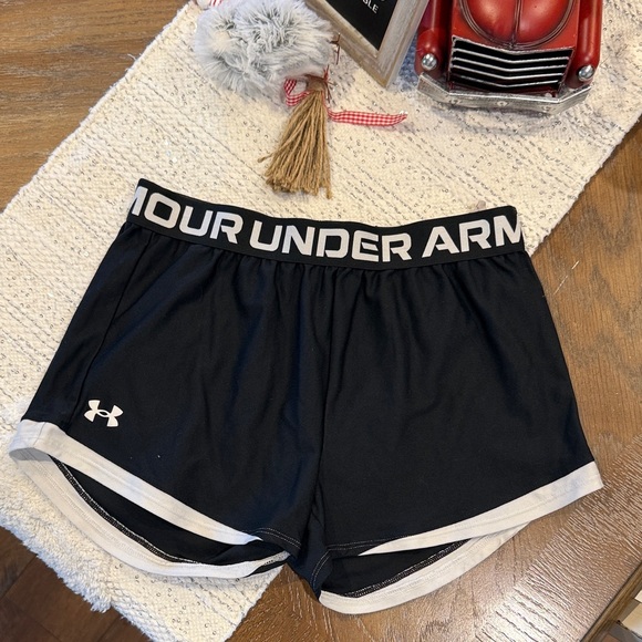 Under Armour Pants - Under Armour Women's Black and White Athletic Shorts